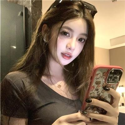 女兵报到